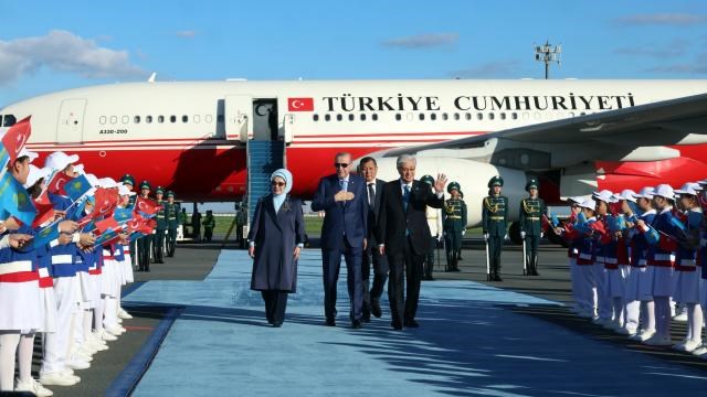 Cumhurbaşkanı Erdoğan: Kazakistan ziyaretimizi başarıyla tamamladık